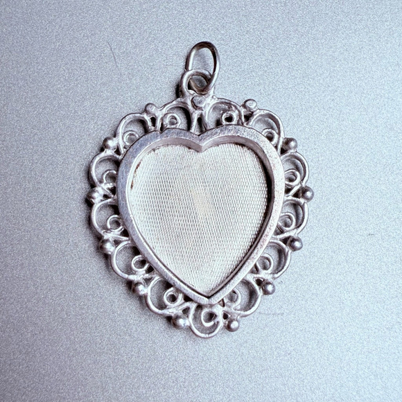 Sterling Silver 925 Large Heart Tag Lace Filigree Framed Charm Pendant - Picture 1 of 5